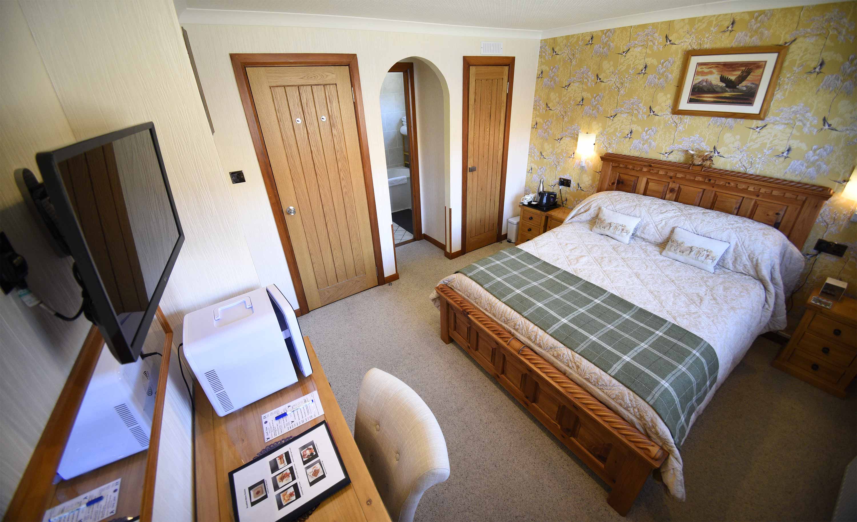 Enjoy stunning sea views and seating areas at Taransay House Luxury Bed and Breakfast in Portree