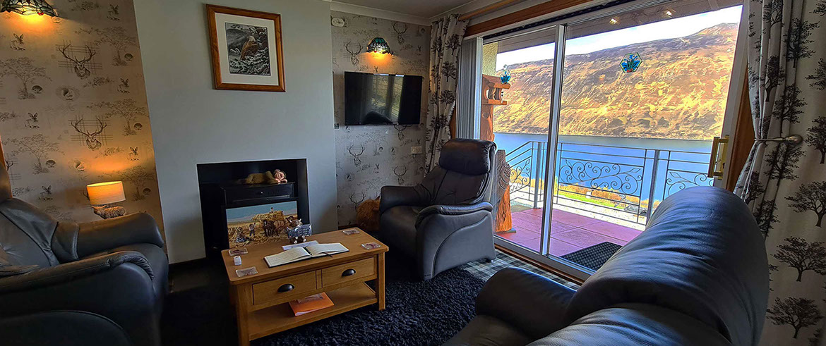 Loch Aluinn bed and breakfast accommodation in Sconser on the Isle of Skye